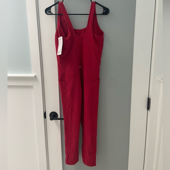 NWT Athleta Salutation Bodysuit 7/8 Clover Berry L - Picture 4 of 9